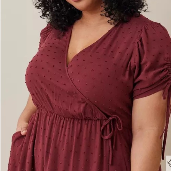 Torrid Midi Swiss Dot Surplice Dress Short Sleeve Pockets Size 4X Rust Red - Picture 3 of 12